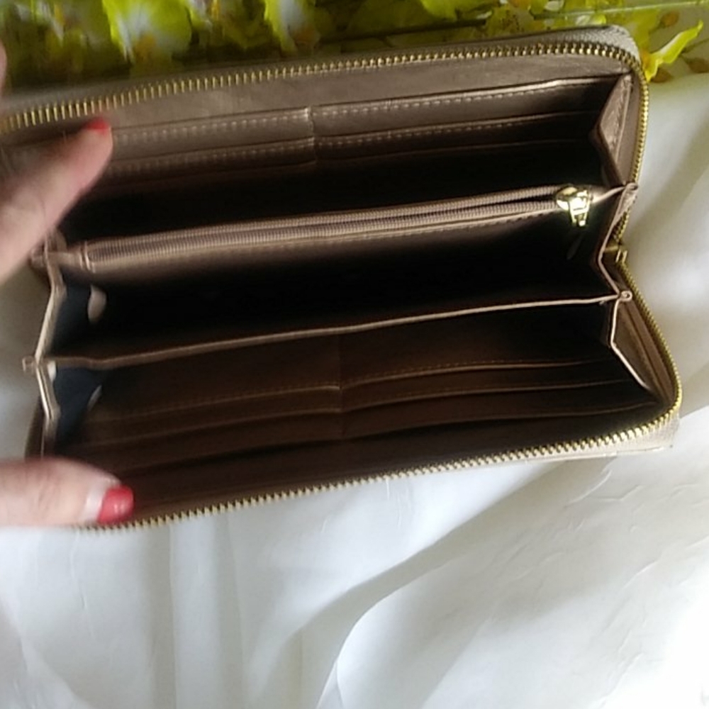 Anne Klein wallets - Picture 2 of 4